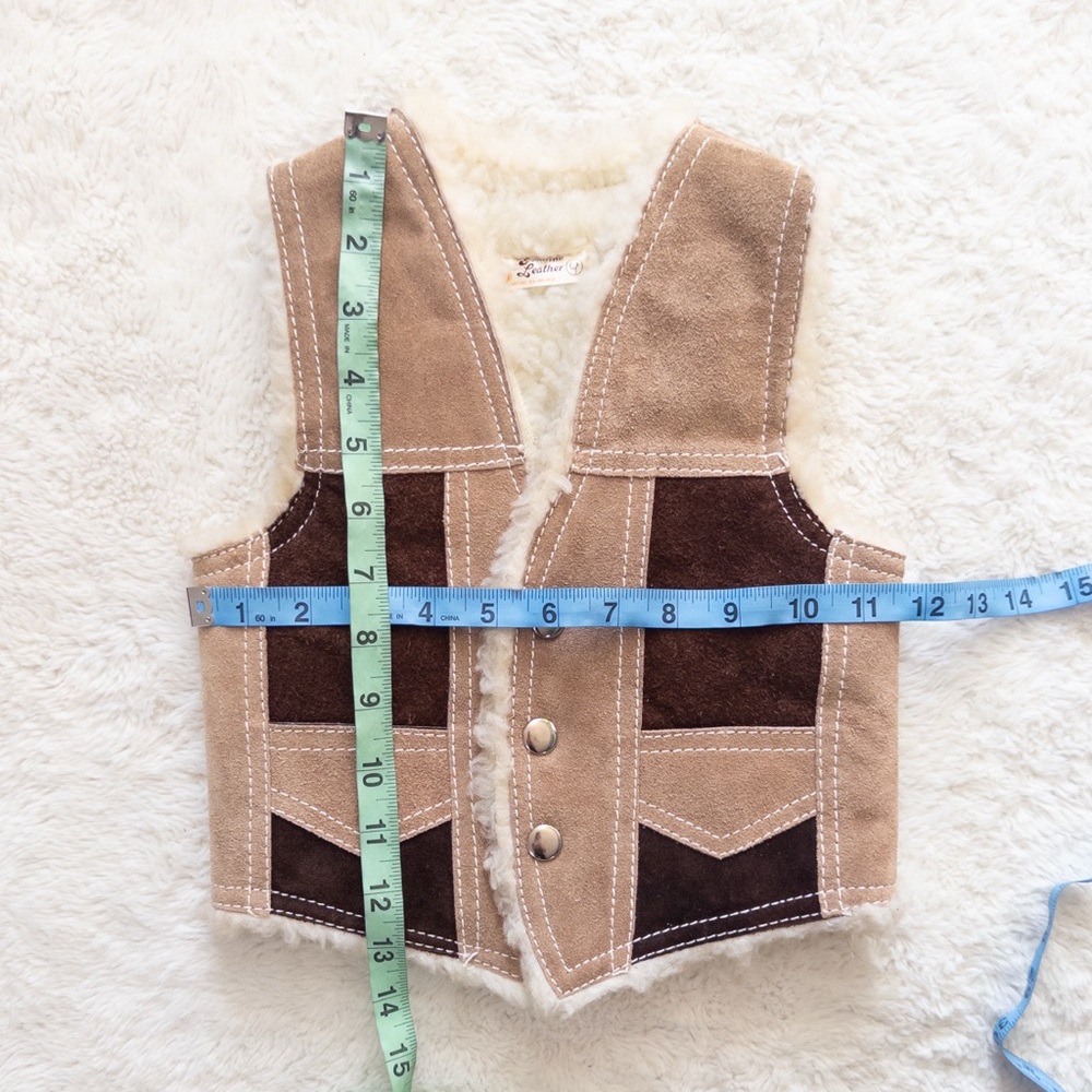 Kids Tan and Brown Leather Vest - Picture 5 of 7